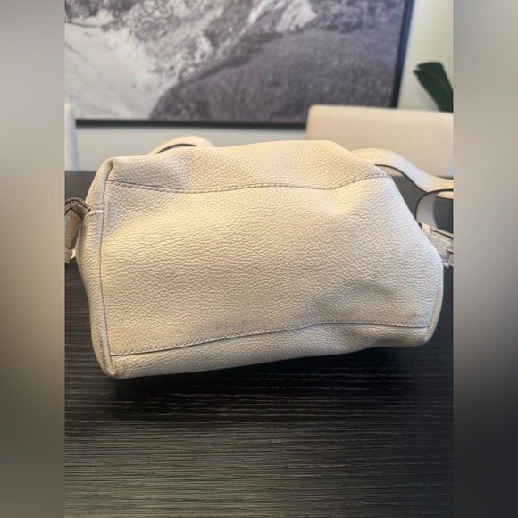 cream white leather backpack Convertible Coconut Smallwoods Jimmy Choo Rucksack aus cremeweiem Leder crins' Nappa Leather backpack Cream